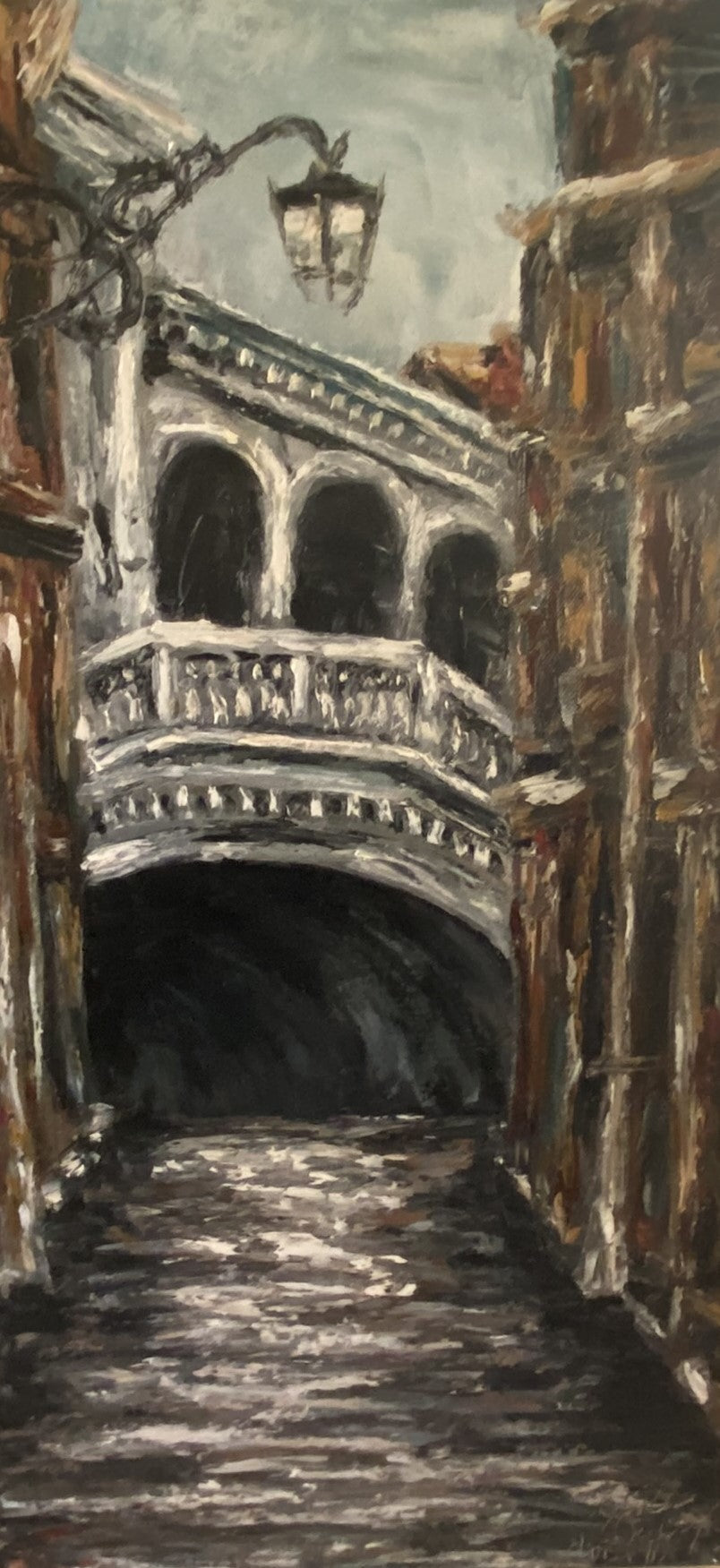 Peek at Ponte di Rialto